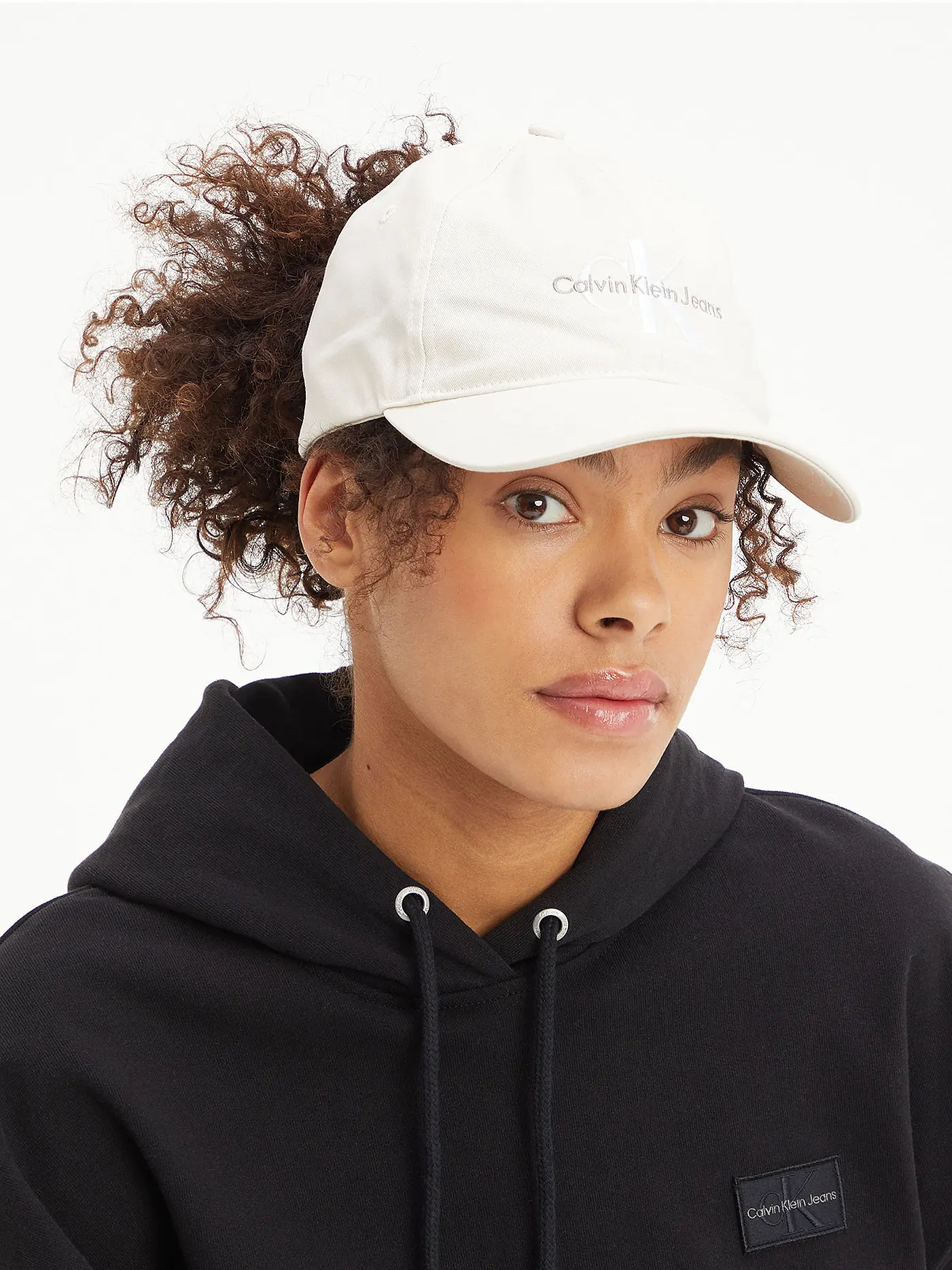 CALVIN KLEIN JEANS | Kappe | creme